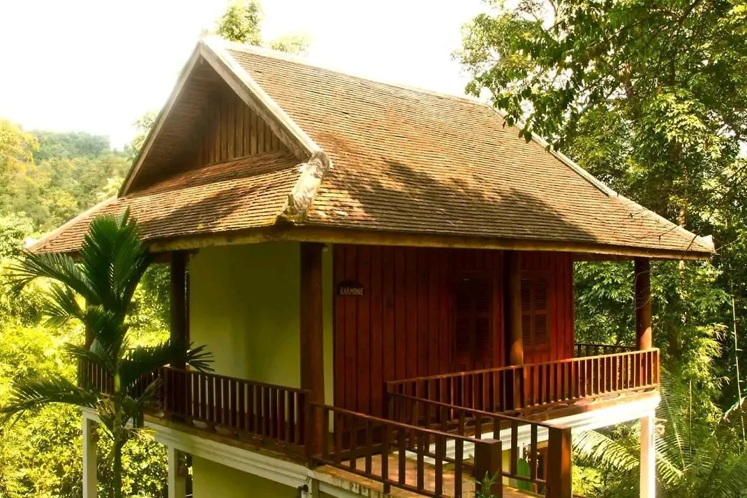 Zen Namkhan Boutique Resort Ban Xianglôm 3*,